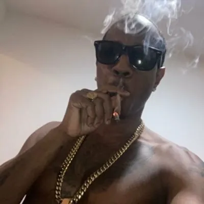 OnlyFans cuenta therealdruffbandit header 2