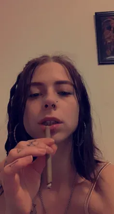 OnlyFans cuenta roseanneee4200 avatar 1