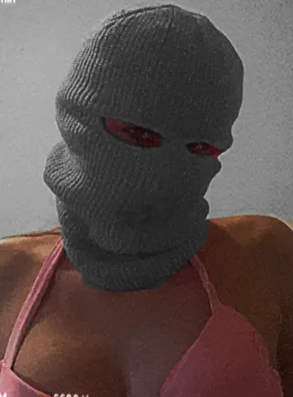 OnlyFans cuenta littlegirl2000 header 2