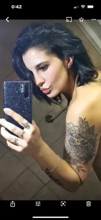 OnlyFans account  meaverabbit avatar 1