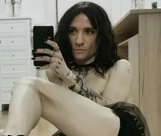OnlyFans cuenta kern_ostrova avatar 1