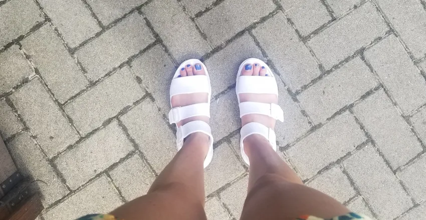OnlyFans cuenta thesedamnfeet header 2