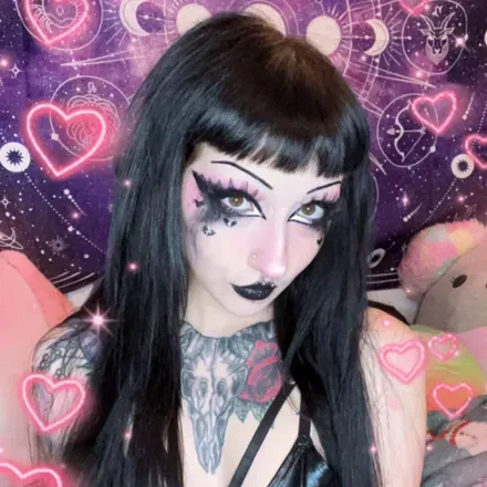 OnlyFans cuenta xxgothdollyxx avatar 1