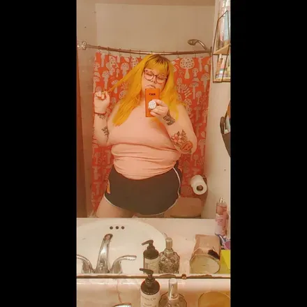 OnlyFans account  whosthatgirl.itsrogue avatar 1