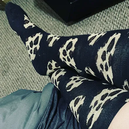 OnlyFans cuenta sincerelyfeet header 2