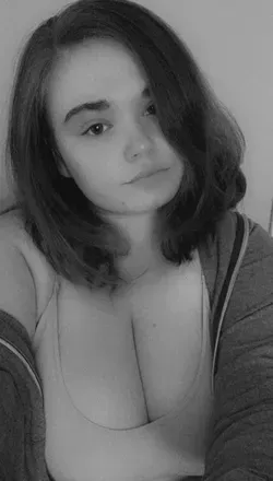 OnlyFans cuenta bellabadddie avatar 1