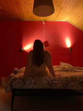 OnlyFans account  curvygirl_hotbunz header 2