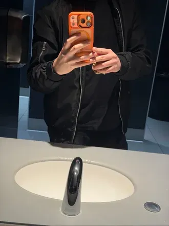 OnlyFans cuenta justaguyinsocks avatar 1