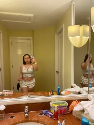OnlyFans cuenta homemadevanilla avatar 1