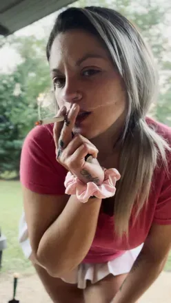 OnlyFans account  desbians avatar 1