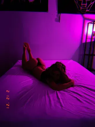 OnlyFans cuenta missloubug header 2