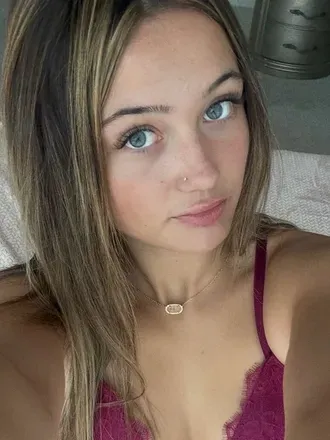 OnlyFans cuenta ava.xo.xo header 2