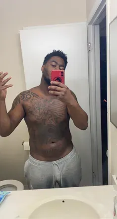 OnlyFans cuenta y_o_u_r_s header 2