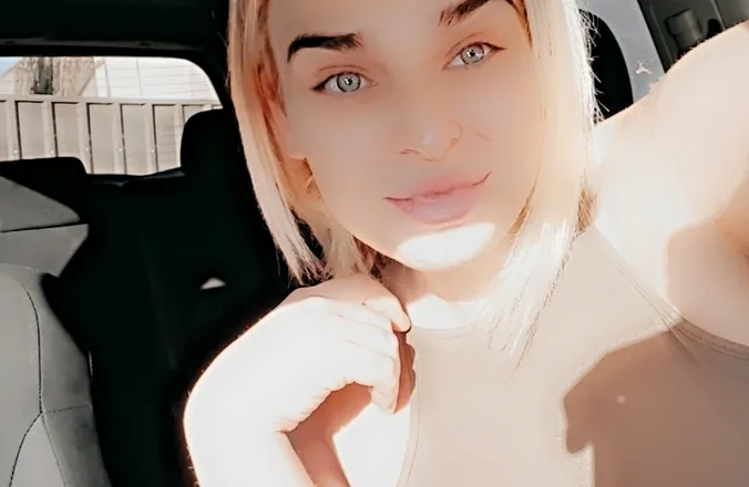 OnlyFans cuenta queenrose1313 header 2