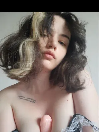 OnlyFans cuenta mad.girl avatar 1