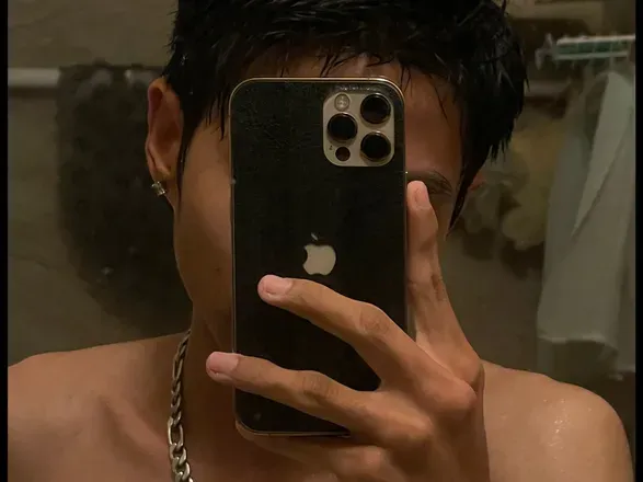OnlyFans cuenta rickytikitaviii header 2