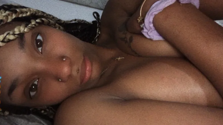 OnlyFans cuenta desirem3baby header 2