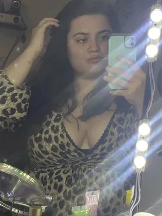 OnlyFans cuenta tavipinya header 2