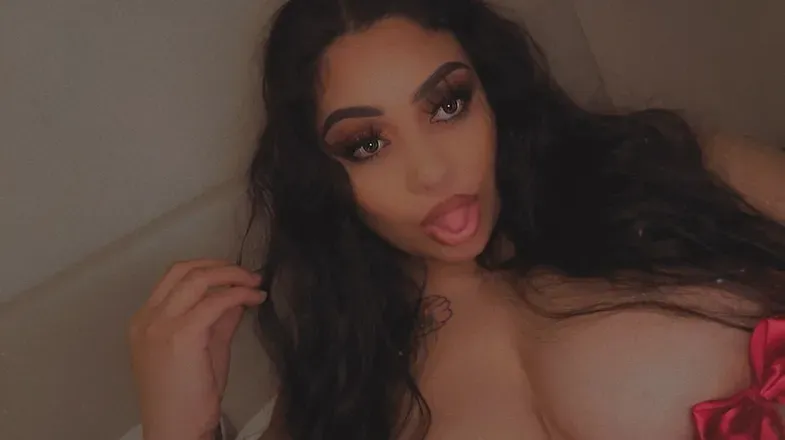 OnlyFans account  angelinaxmartini header 2