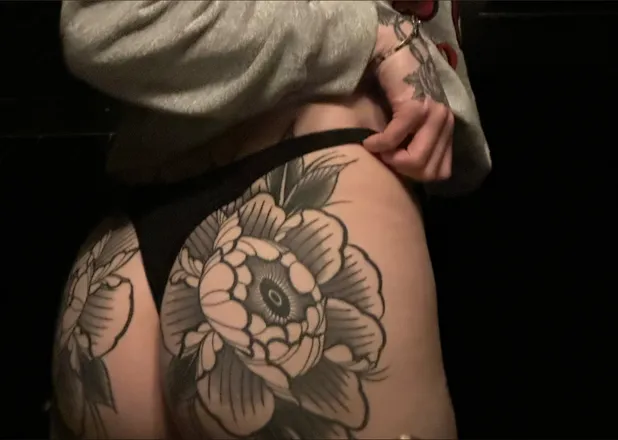OnlyFans cuenta lux_rose header 2
