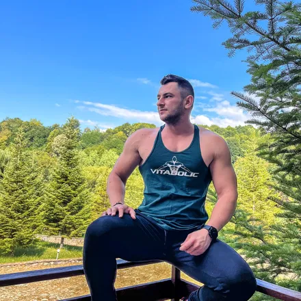 OnlyFans account  michaelragnar header 2