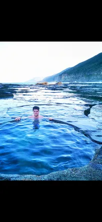 OnlyFans cuenta outdoor_adventure header 2