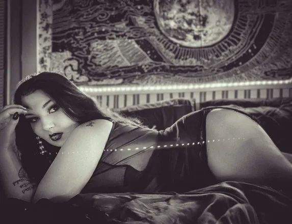 OnlyFans cuenta mommykaylamay header 2