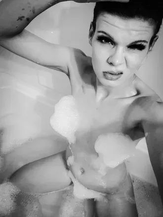 OnlyFans cuenta deeraynes avatar 1