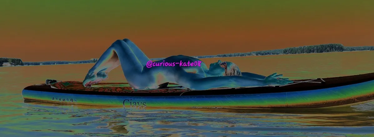 OnlyFans cuenta curious_kate08 header 2