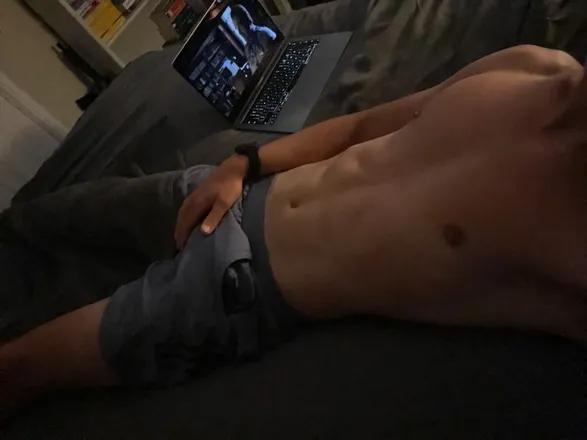 OnlyFans cuenta yungbateman header 2
