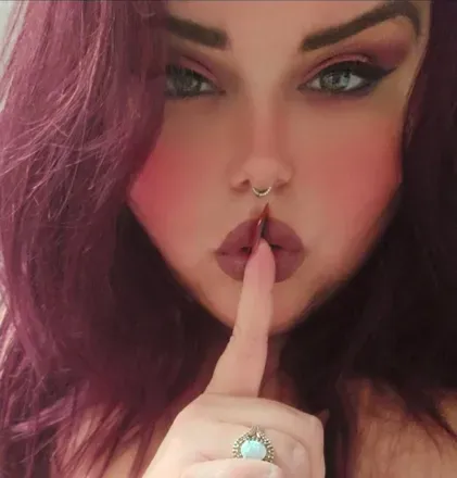 OnlyFans cuenta scarlett.darling avatar 1