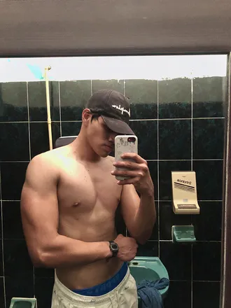 OnlyFans cuenta u105022513 header 2