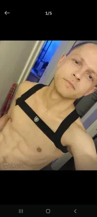 OnlyFans account  bttmpighot avatar 1