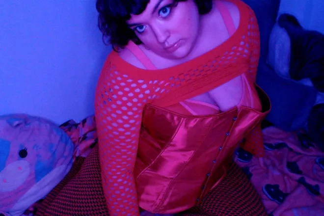 OnlyFans cuenta yrfavoritewench header 2