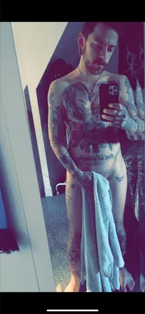 OnlyFans cuenta m1serylovesme93 header 2