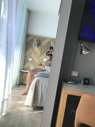 OnlyFans cuenta yr_kingsman header 2