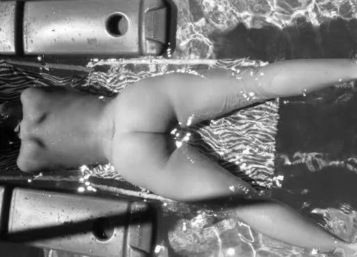 OnlyFans cuenta toplesshousewife header 2