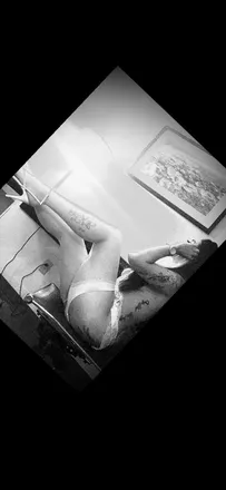 OnlyFans account  mschilli header 2