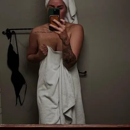 OnlyFans cuenta your-next-girlfriend avatar 1