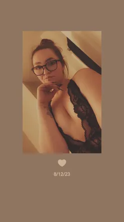 OnlyFans cuenta rose_sins header 2