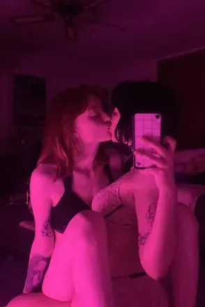 OnlyFans cuenta scissoremoji avatar 1