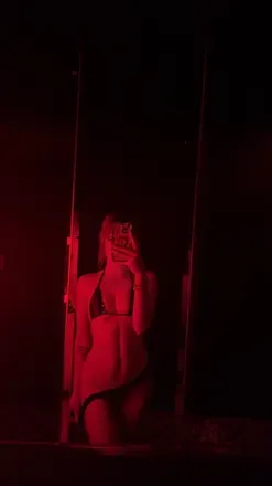 OnlyFans cuenta clairebelle header 2