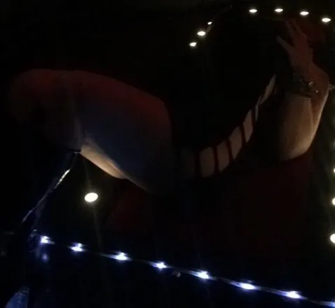 OnlyFans account  lindalikestoys header 2