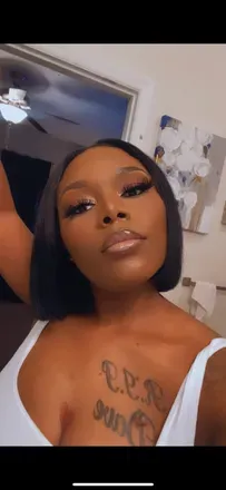 OnlyFans cuenta yogirl_lexx header 2