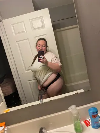 OnlyFans cuenta breezy58971 avatar 1