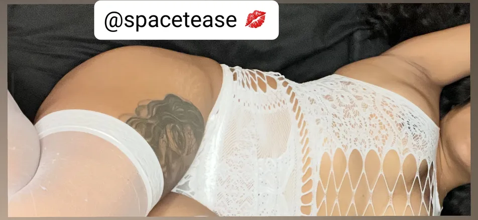 OnlyFans account  spacecosmic header 2