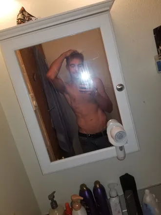 OnlyFans cuenta theboynextdoor247 header 2