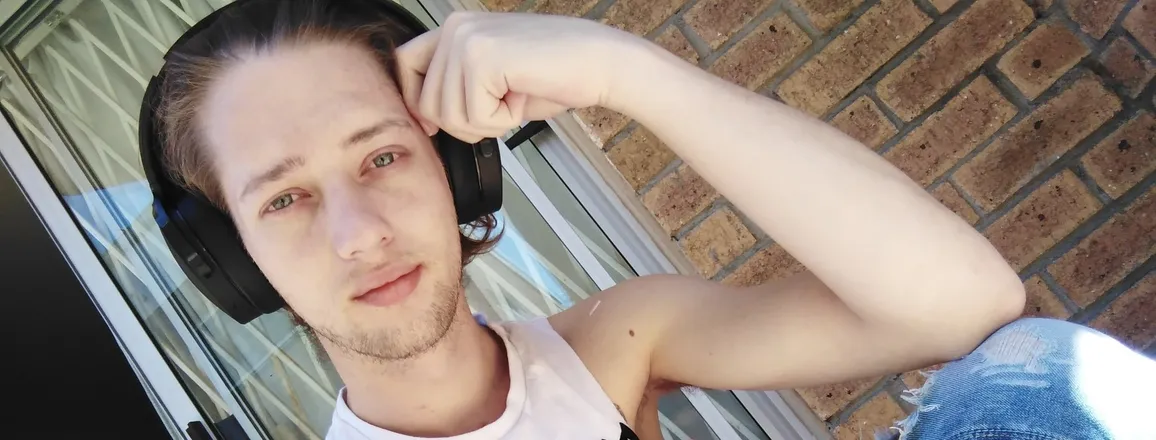 OnlyFans cuenta b4kg4t header 2