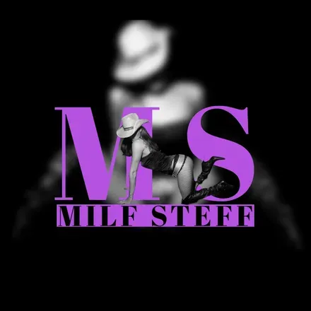 OnlyFans cuenta milf_steff header 2