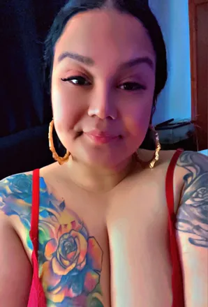 OnlyFans account  thicc_dimples header 2